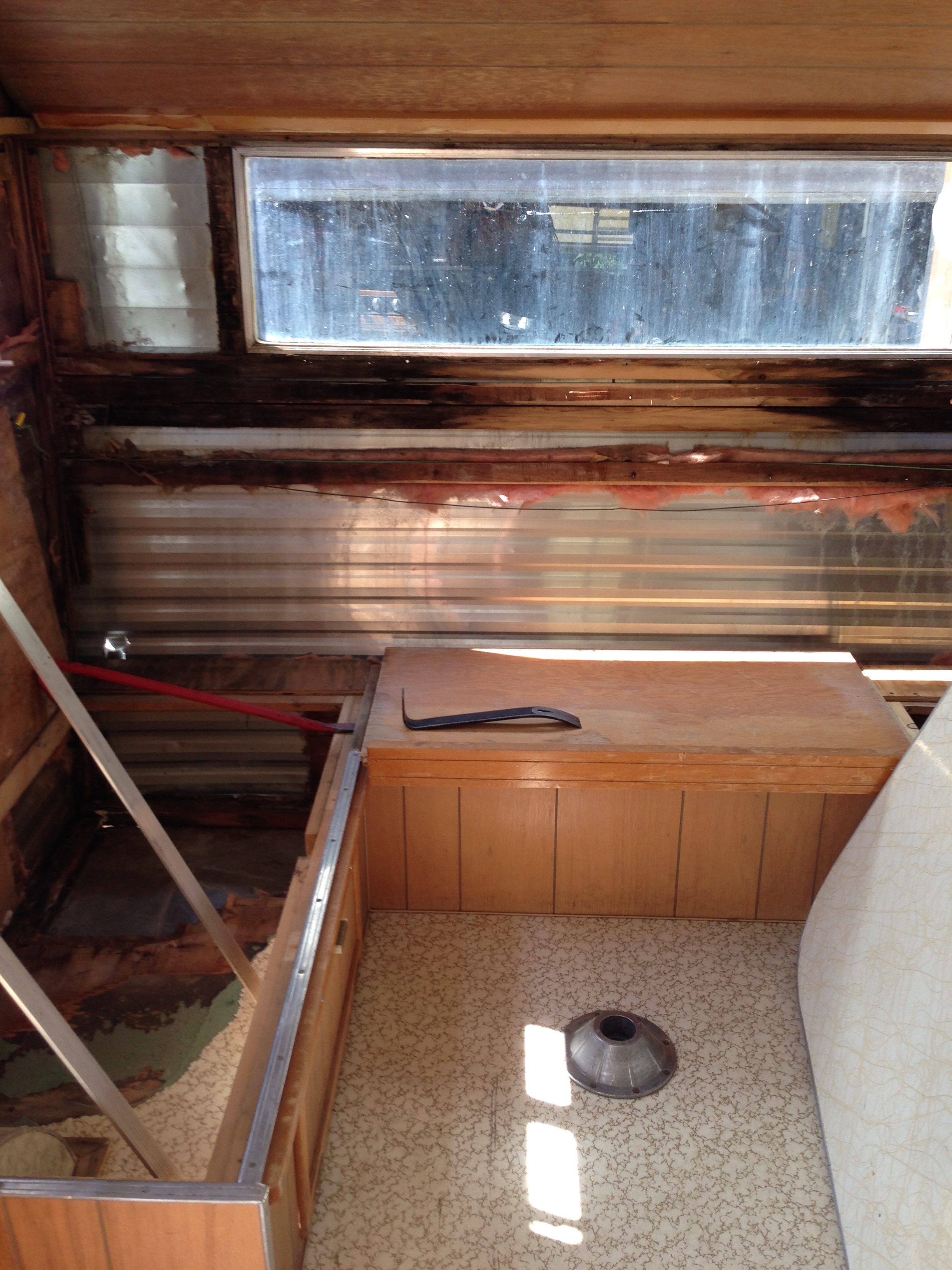 Confessions Of A Trailer Camp Tramp The Interior Renovation